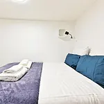 Duplex agréable et comfortable dans le 9ème