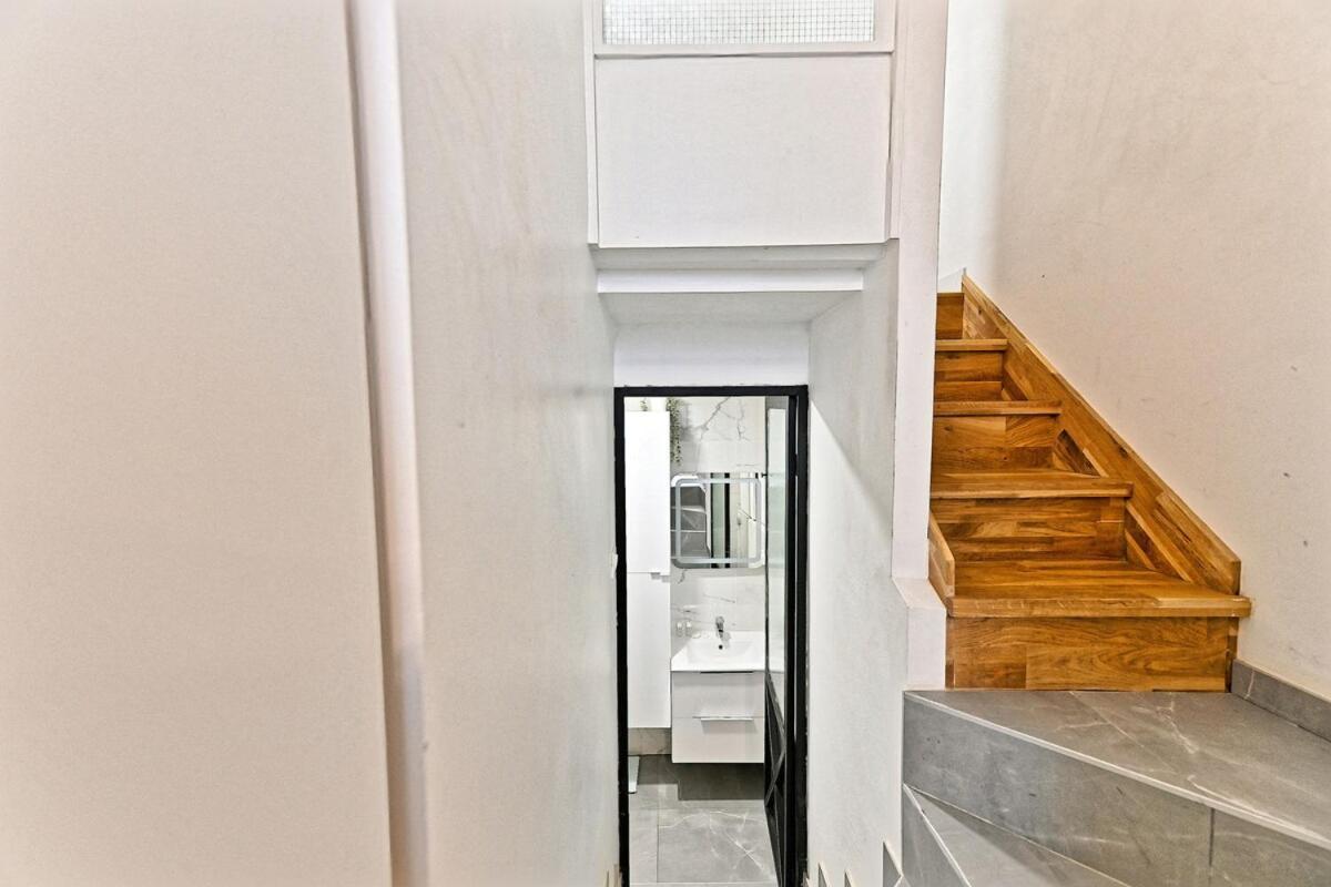 Duplex Et Comfortable Dans Le 9ème * Parigi
